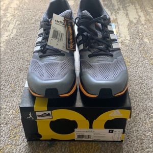 NEW adidas supernova glide boost Men’s size 11